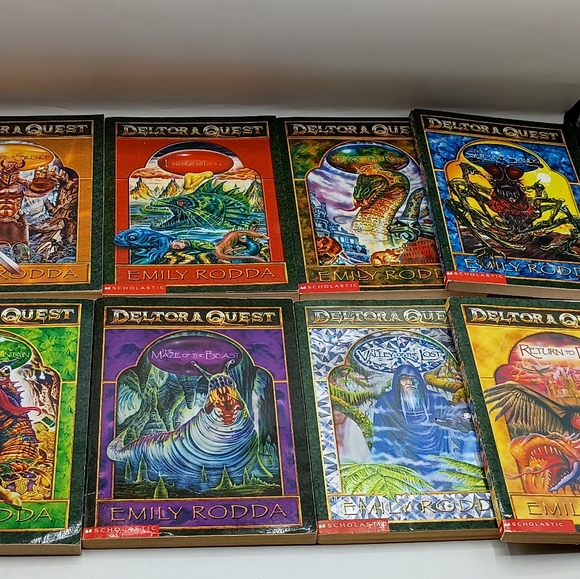 Complete Set of 15 Deltora Quest Novels Dragons of Deltora Deltora Shadowlands - Picture 1 of 15